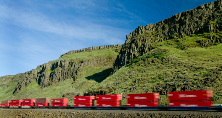 Moving train - Small Businesses